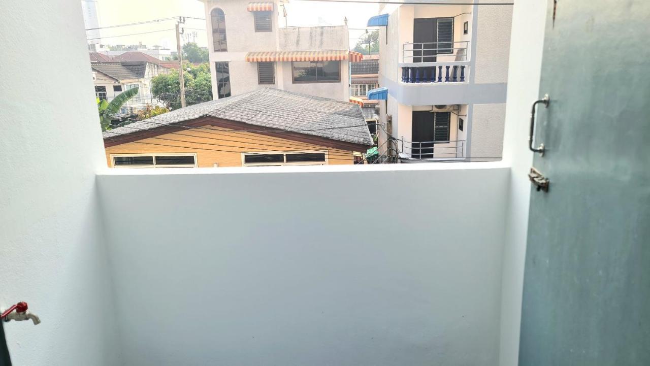 Panmanee Apartment Bangkok Exterior foto